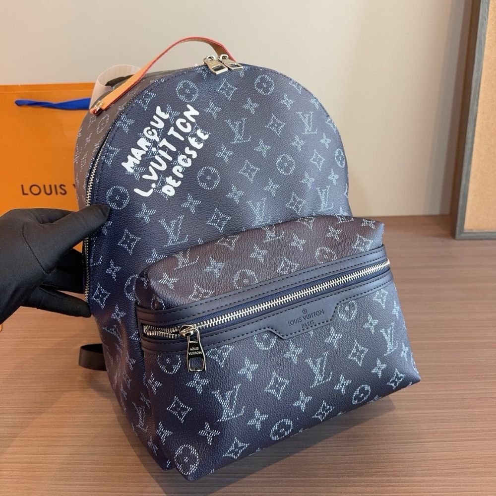 Louis Vuitton Discovery Backpack PM Ocean 28Cm M26942