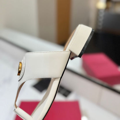 Valentino Garavani Vlogo Signature Sandals White