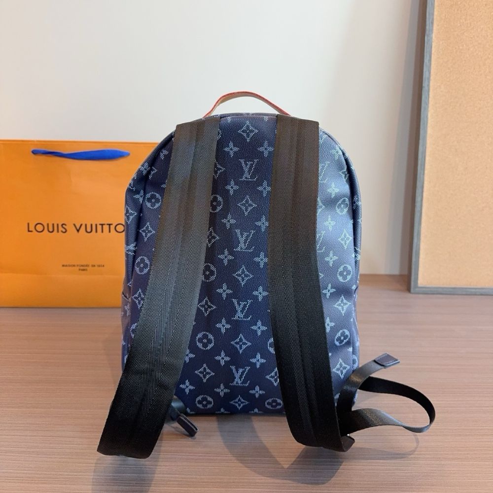 Louis Vuitton Discovery Backpack PM Ocean 28Cm M26942