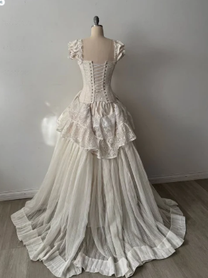 girlhomeshops-White vintage elegant ball gown/wedding dress  gh6182