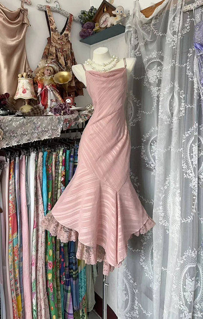 Light pink halter-neck fitted long ball gown R7867