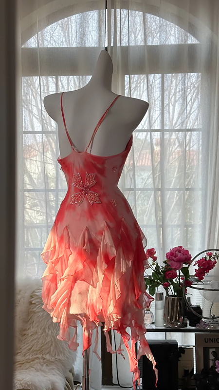 Pink halter-neck fitted midi ball gown R7675