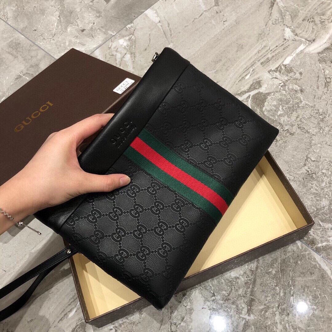 GUCCI GG SUPREME WEB CLUTCH