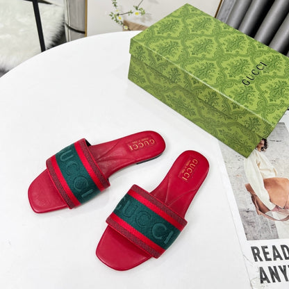 GUCCI WOMEN SLIDE SANDAL WITH WEB GREEN AND RED 816350 FAECG 6443