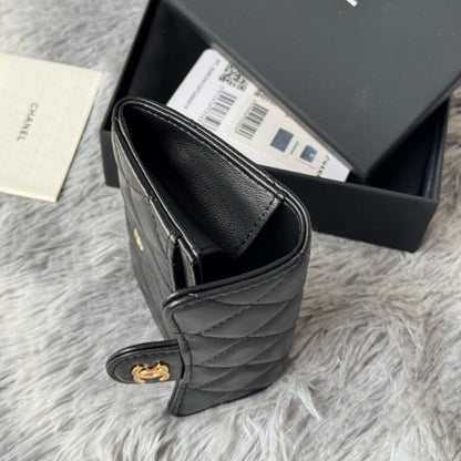 Chanel Classic Card Holder With Gold Hardware Black 11Cm
