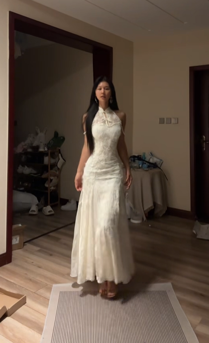 White sleeveless fitted long ball gown with Chinese-style collar R7599