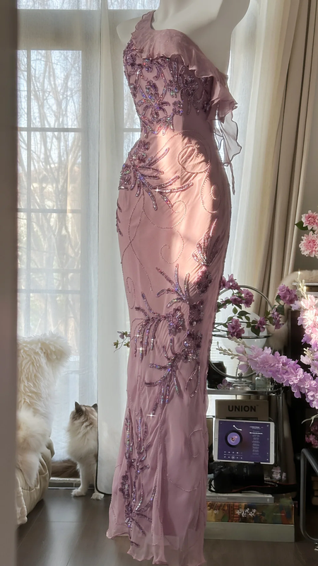 Light purple one-shoulder fitted waist elegant long ball gown R7676