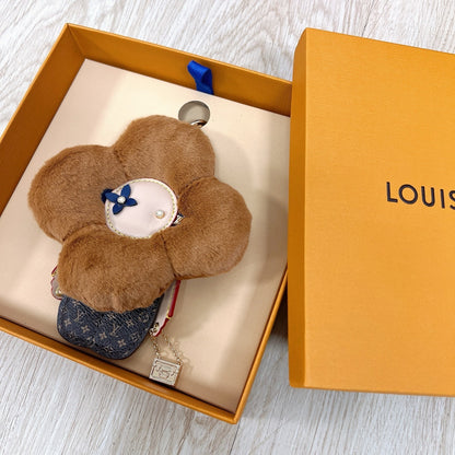 Louis Vuitton Vivienne Fashionista Bag Charm Lady