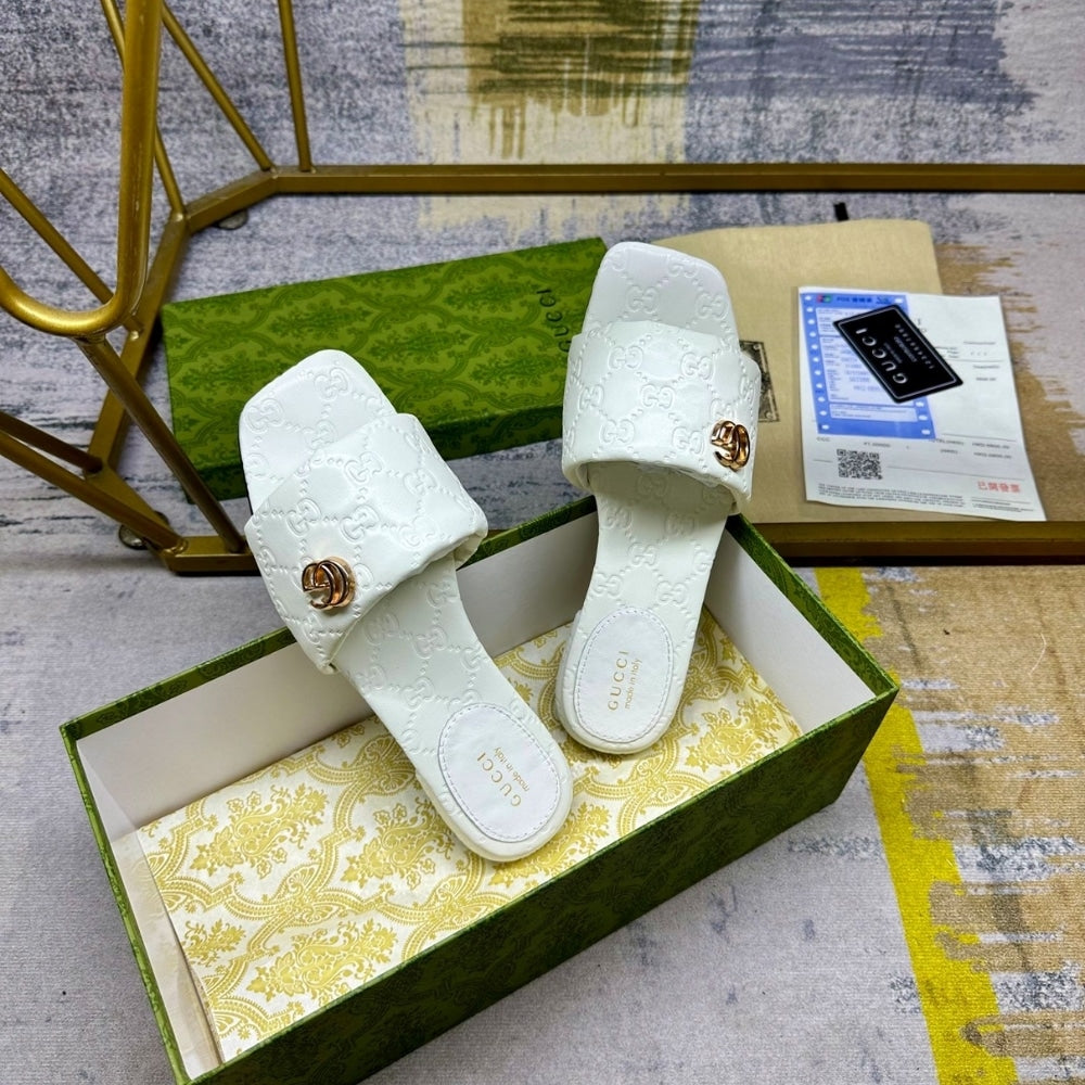 GUCCI WOMEN SLIDE SANDAL WITH DOUBLE G IVORY 816330 AAEA2 9540