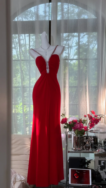 Red halter-neck fitted long ball gown, elegant and sexy R7638