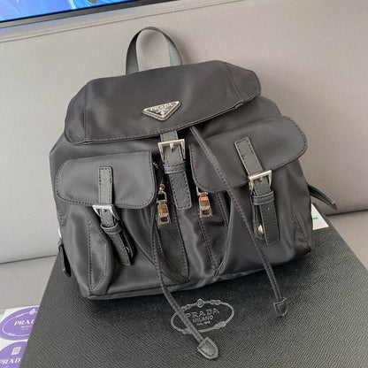 Prada Re Nylon Medium Backpack Black 30Cm 1BZ677 RV44 F0002 V OOO