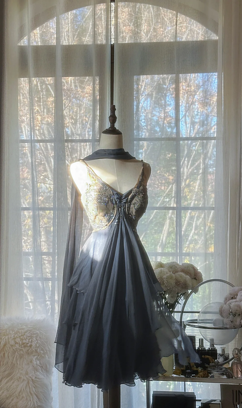 Gray-blue halter-neck, fitted waist, sexy midi-length prom dress R7719