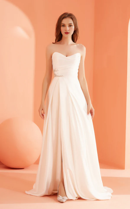 A-line heart-shaped neckline with strapless side slits and floor length Prom dress