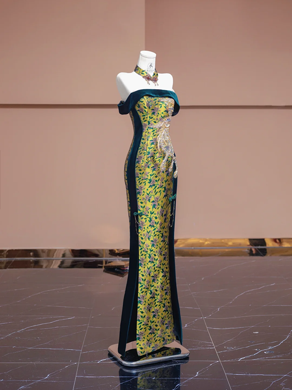 Yellow-based, green floral print, off-the-shoulder, fitted, long ball gown R8336