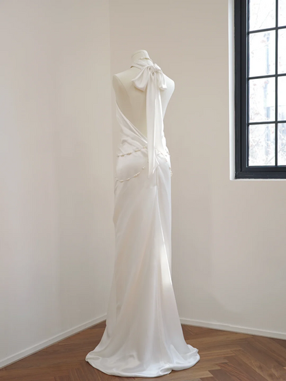 White halter-neck, fitted waist, backless, sexy long ball gown/bridal dress R8519