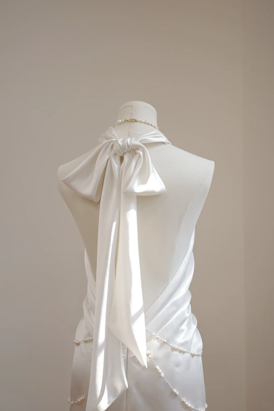 White halter-neck, fitted waist, backless, sexy long ball gown/bridal dress R8519