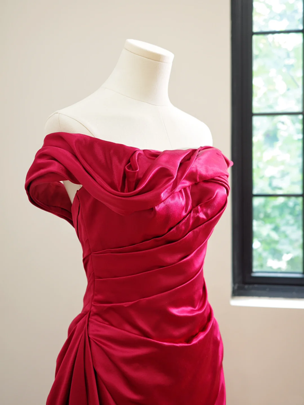 Red off-the-shoulder fitted long ball gown/bridal dress R8479