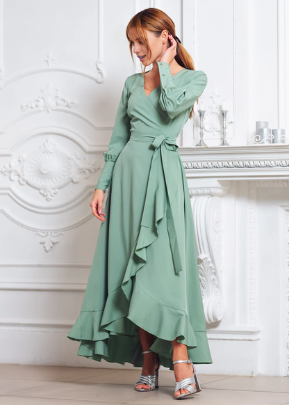 V-neck long sleeved chiffon ruffle edge length Prom dress