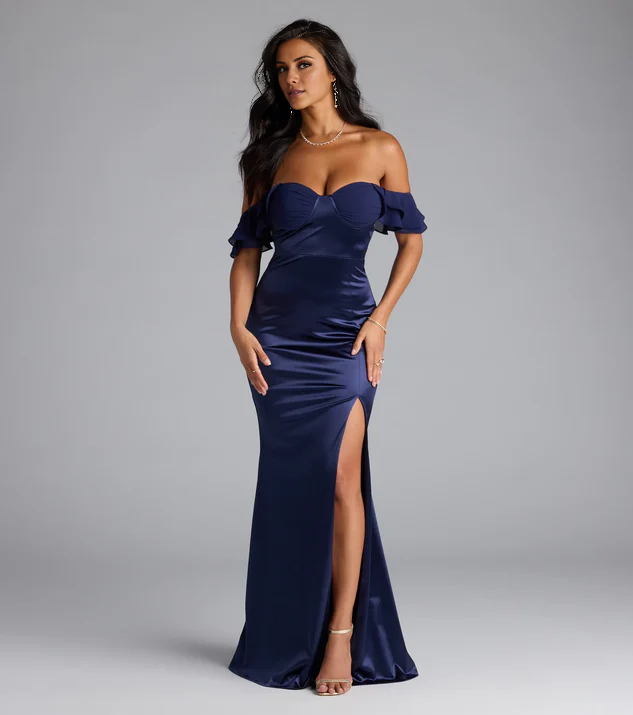 heart-shaped neckline satin side slit backless and floor length Prom dress