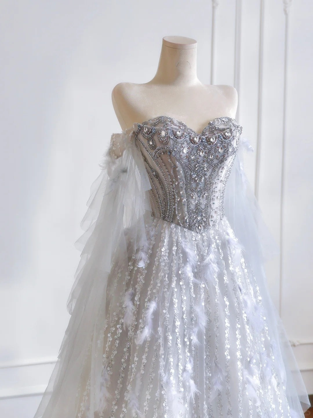 Girlhomeshops--Gray purple gorgeous feather tulle and diamond exquisite beading long tulle prom dress wedding dress gh5486