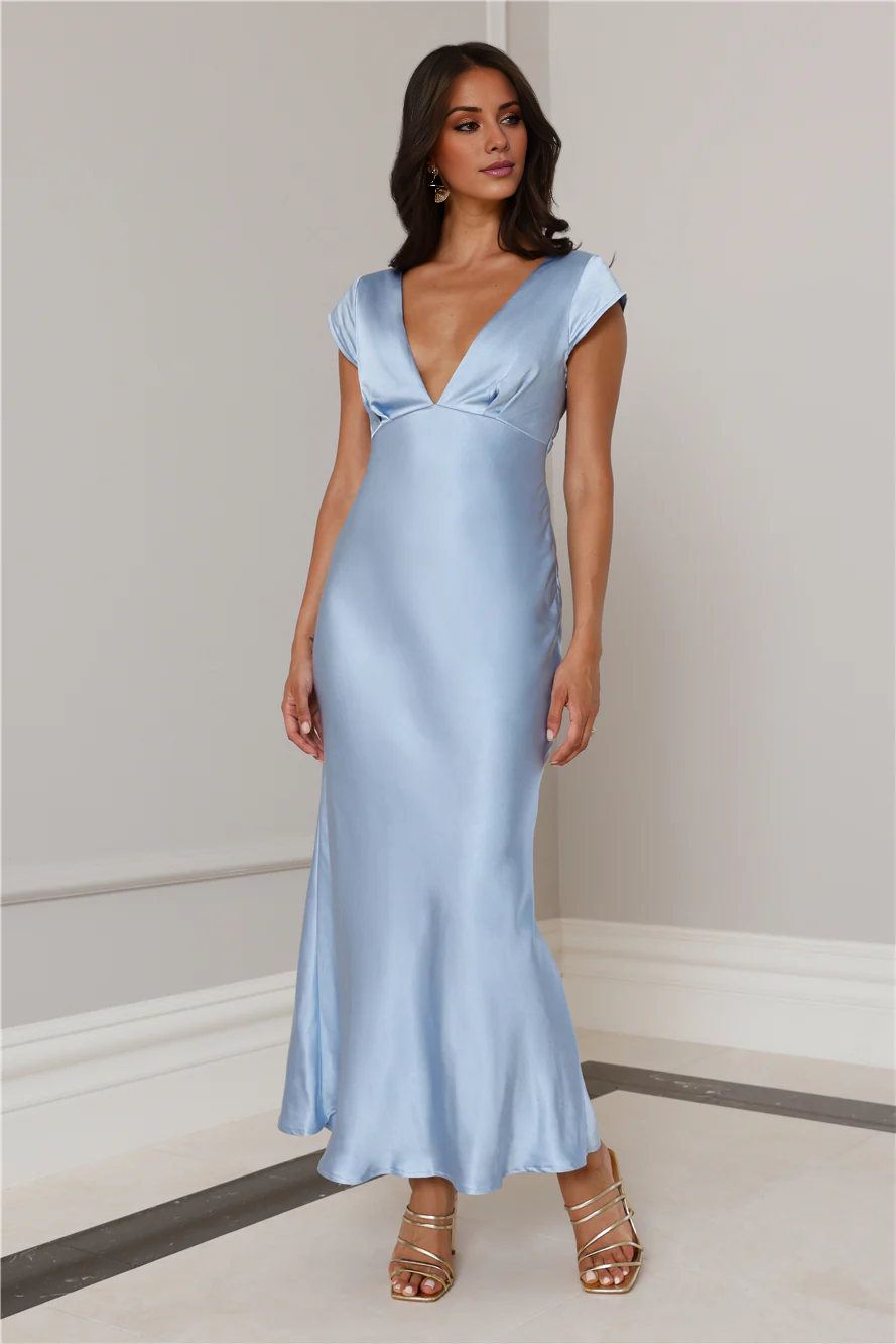 V-neck satin short sleeved backless long Prom dress