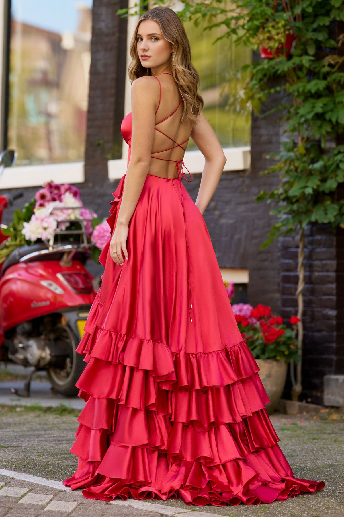 A-line thin shoulder strap back strap ruffle edge and floor length Prom dress