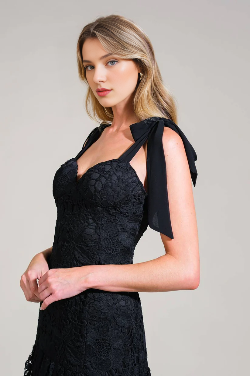 Lace mid length chicken neckline bow shoulder strap dress