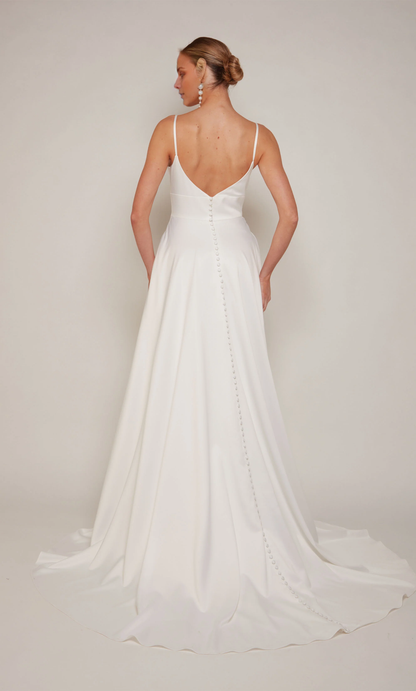 Perfect satin chicken neckline A-line slit satin button wedding dress
