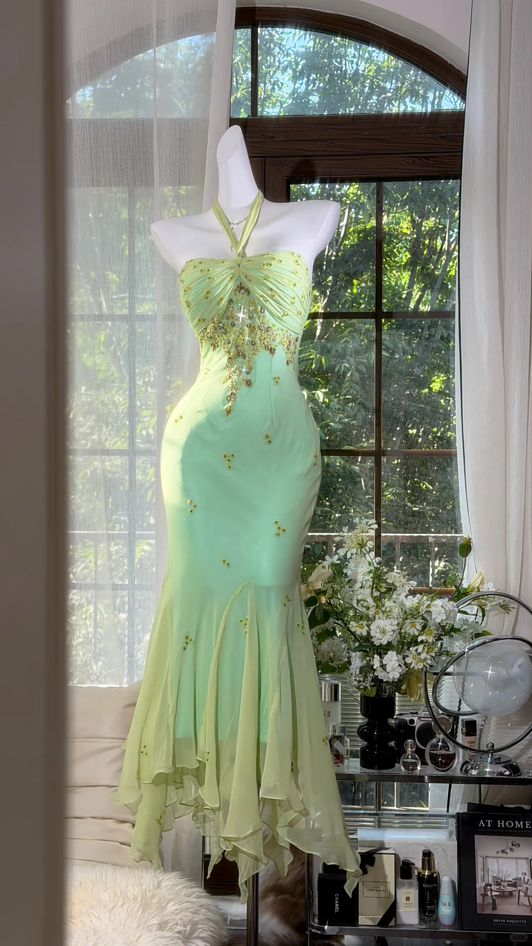 Vintage Pale Green Beaded Halter-Neck Mermaid Chiffon Matching Sheer Shawl Prom Dress TP5862