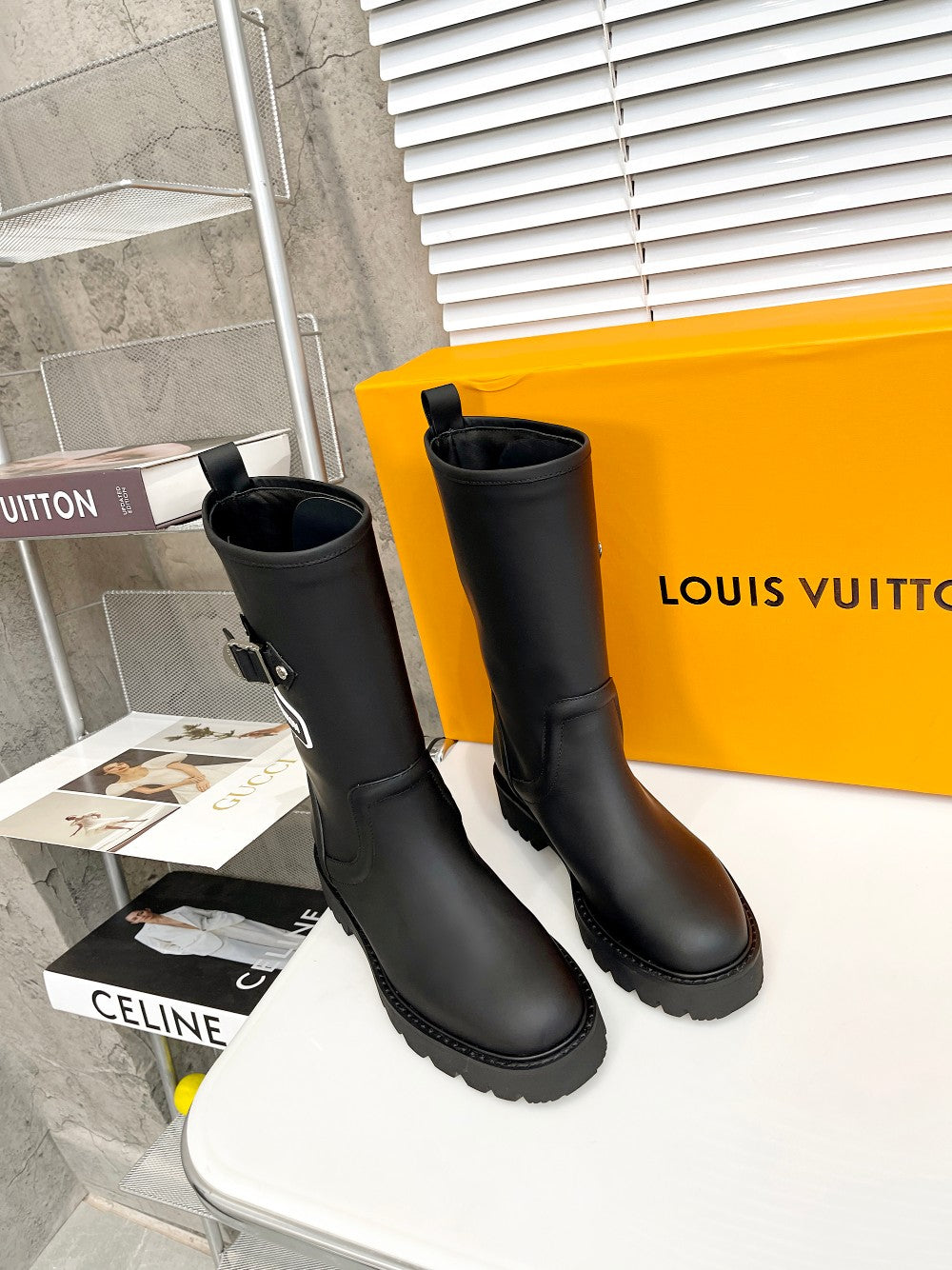 Premium LUV BOOTS 022