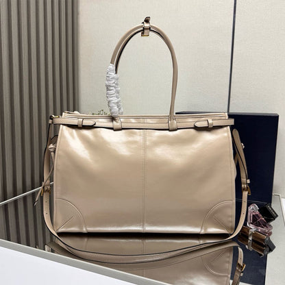 Prada Bonnie extra-large leather handbag(HIGH-END GRADE)