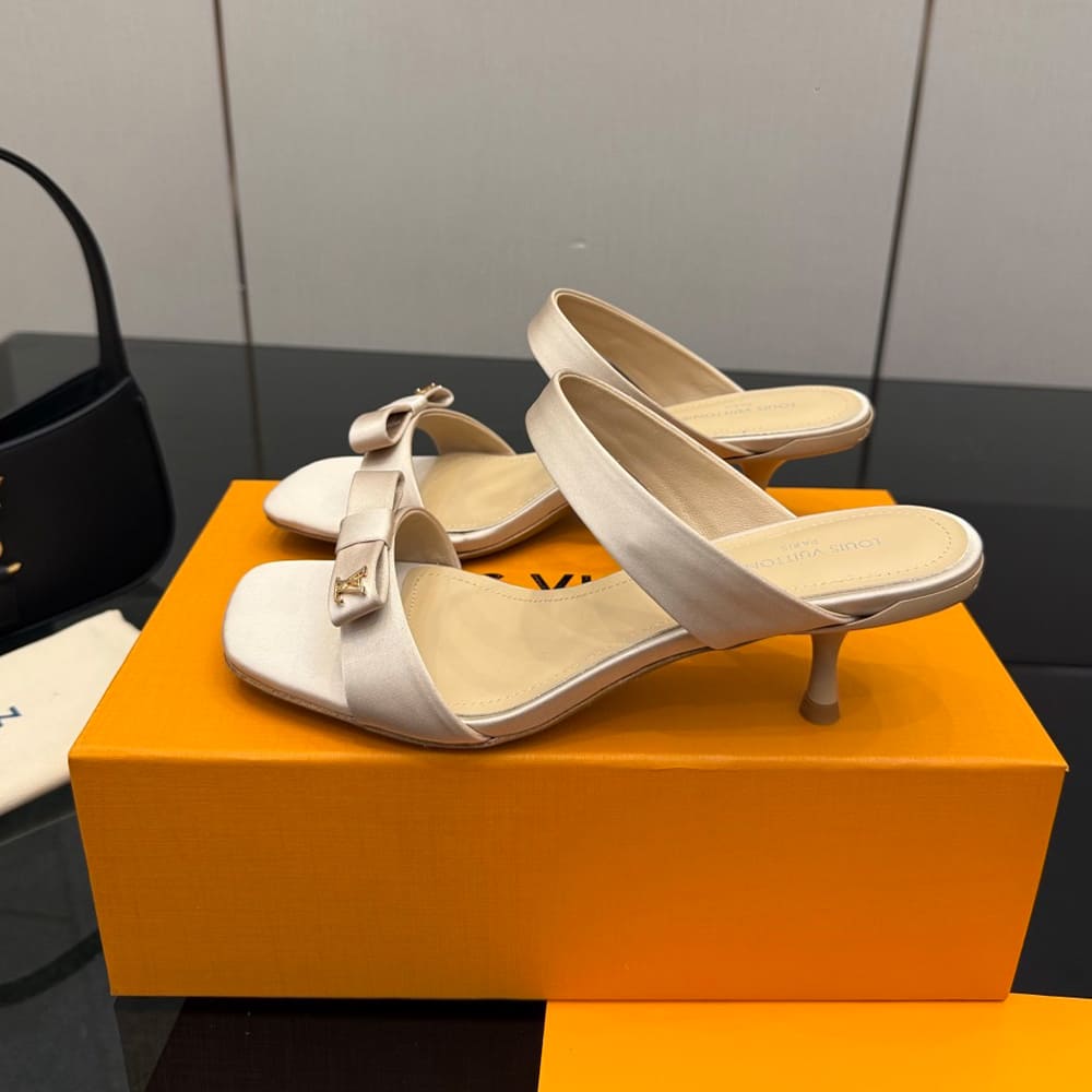 LV 6AM Mule 665824