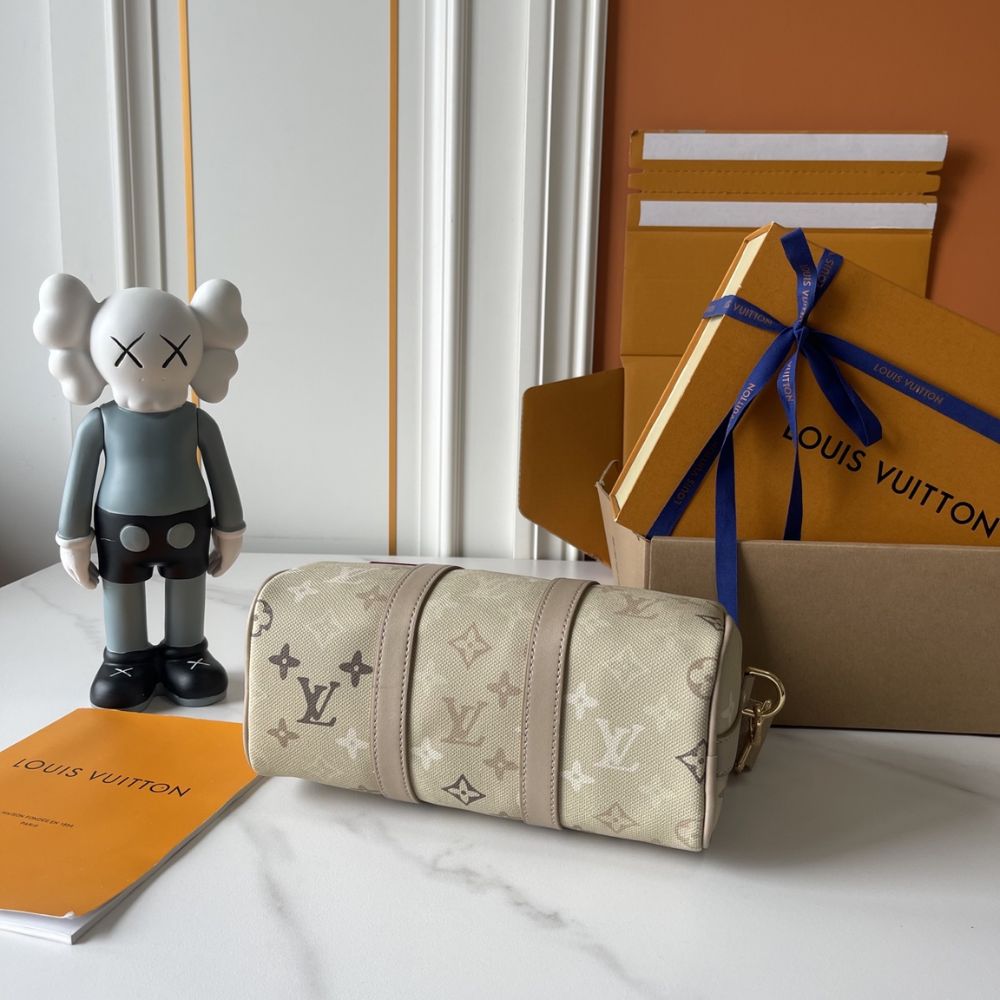 Louis Vuitton Keepall Bandoulière 25 Sand Beige 25Cm M29272