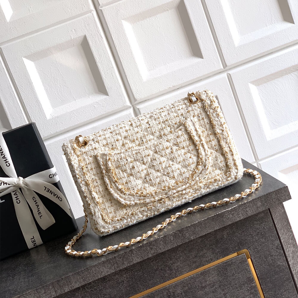 Chanel Classic 11.12 Handbag(HIGH-END GRADE)