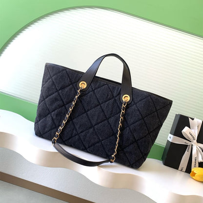 CHANEL Shopping Bag(HIGH-END GRADE)
