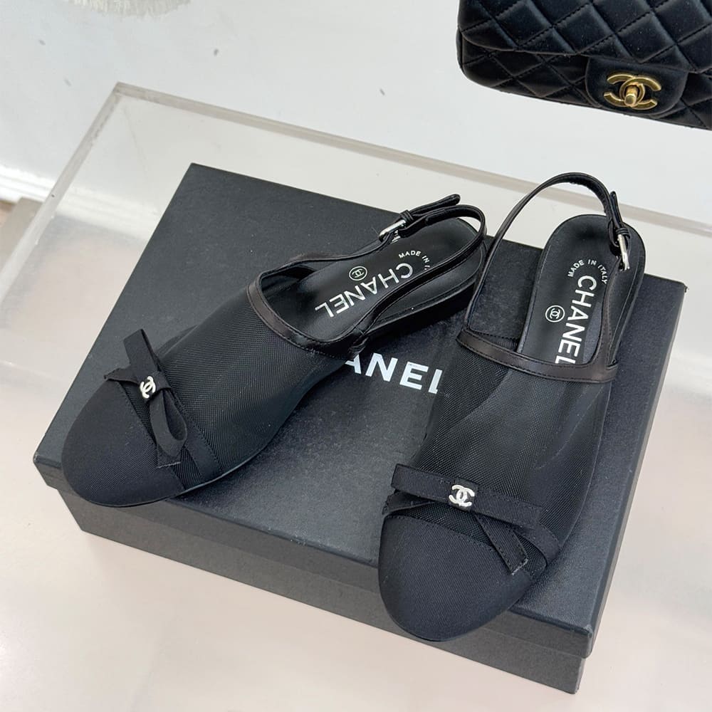CHANEL Slingbacks