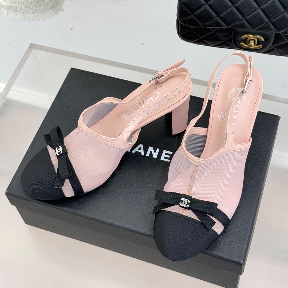CHANEL Slingbacks