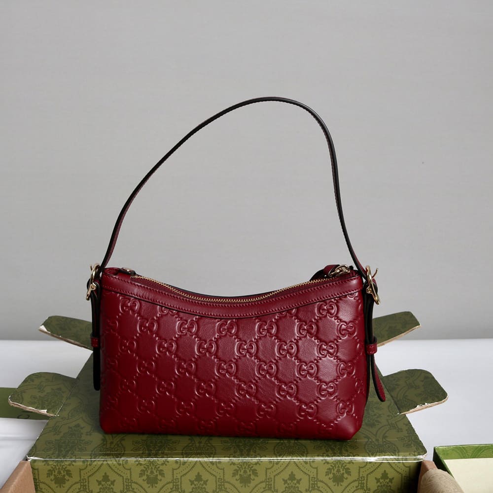 Gucci GG Emblem small shoulder bag
