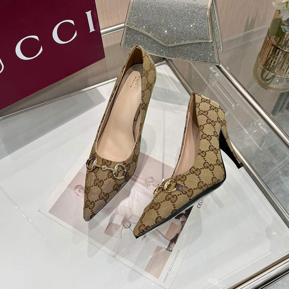 GUCCI Women’s pump with Horsebit