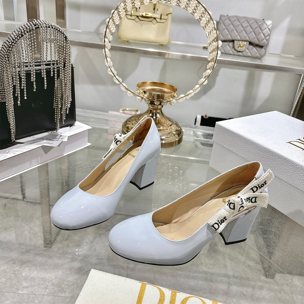 J’Adior Pump