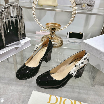 J’Adior Pump