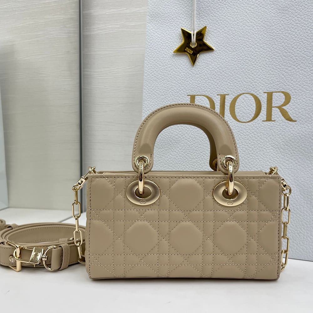 Dior Small Lady D-Joy Bag(HIGH-END GRADE)