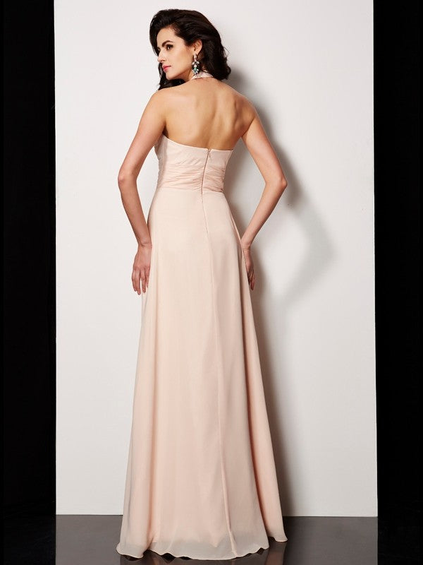A-Line/Princess Halter Sleeveless Pleats Long Chiffon Dresses