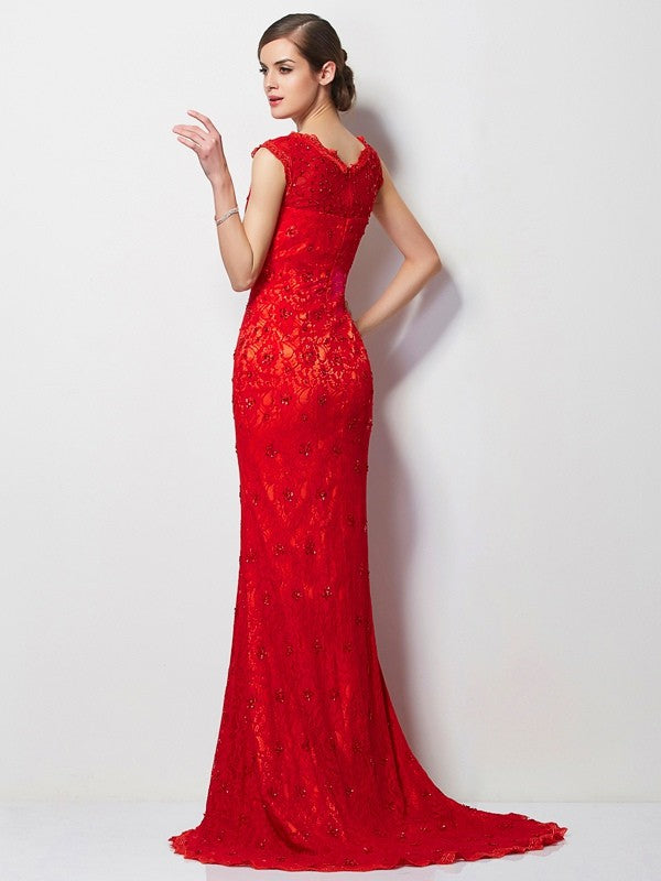 A-Line/Princess Scoop Short Sleeves Applique Long Lace Dresses