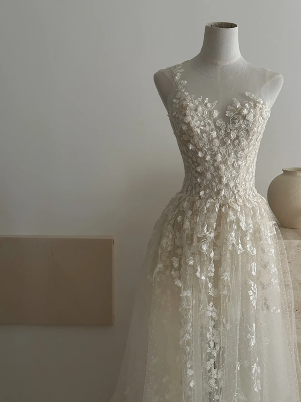 Sheer white strapless, waist-cinched printed elegant and sexy long prom dress R7990