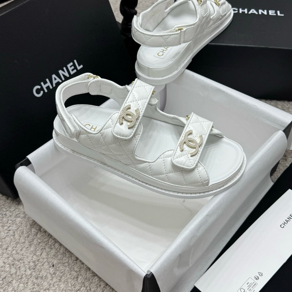 CHANEL SANDAL SHINY WHITE G35927 B20276 U0451