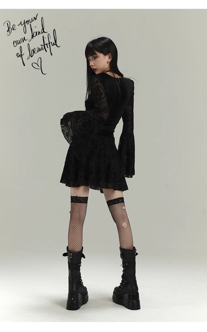 Vintage Black Gothic Bell Sleeve Long-sleeved Dress TP2909