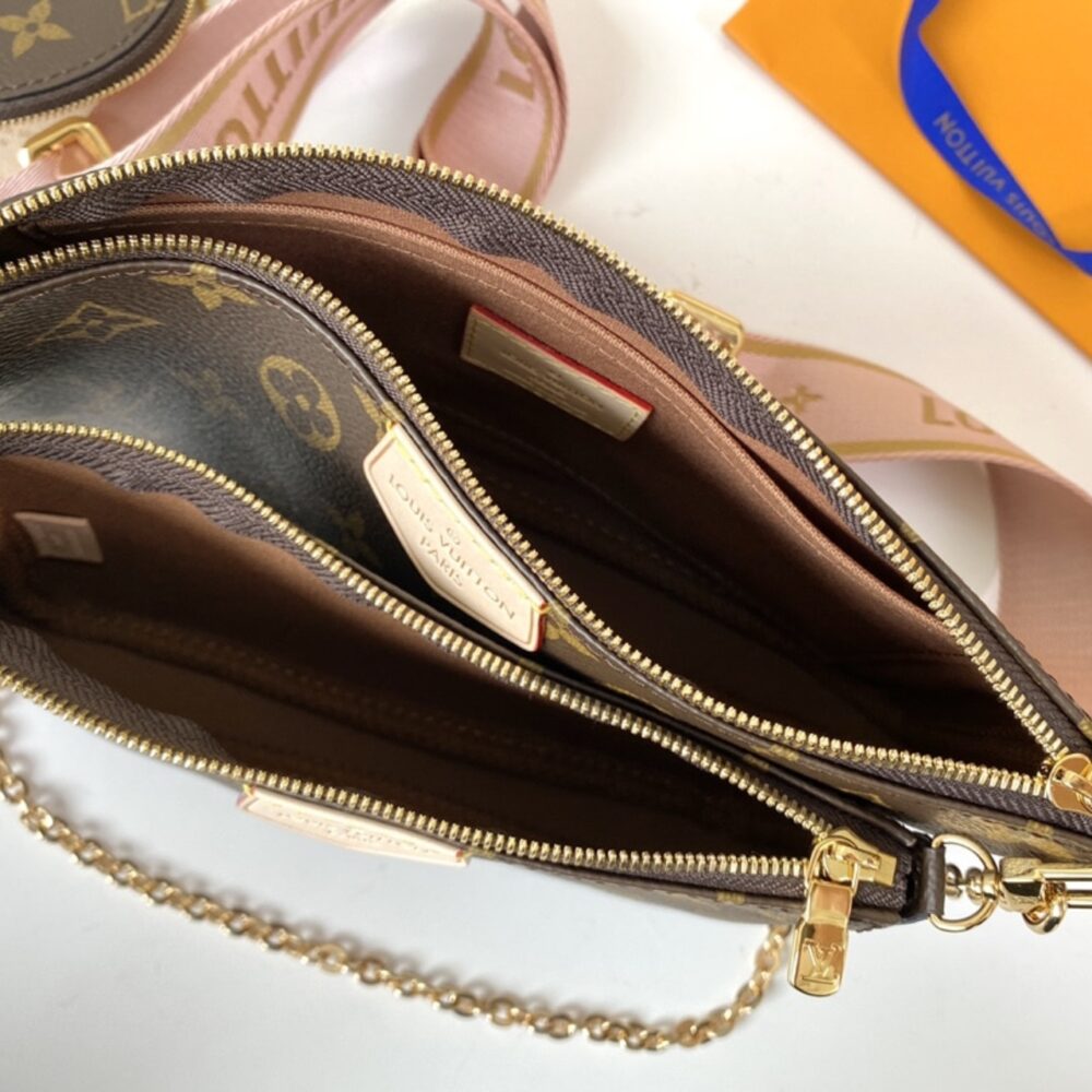 Louis Vuitton Multi Pochette Accessoires Monogram Light Pink 24Cm M44840