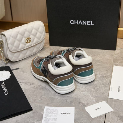 Chanel CC Logo Low Top Trainer Sneakers Brown And White G38301 Y55434 K3161
