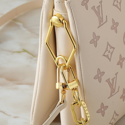 LOUIS VUITTON COUSSIN PM BICOLOR EDEN 26CM M14503